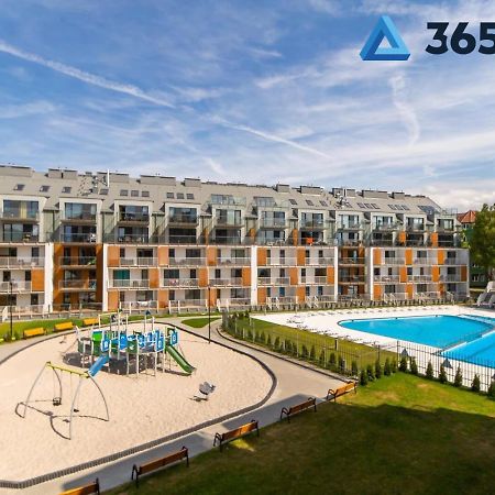 Feniks Kolobrzeg Podczele Basen, Silownia, Bawialnia - 365Pam Extérieur photo